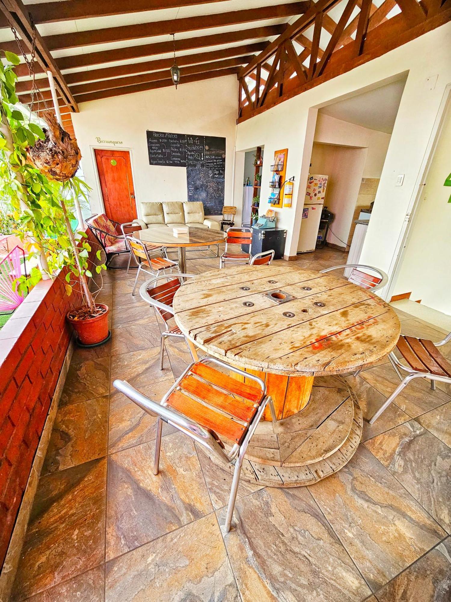Roof Hostel Cali Zewnętrze zdjęcie