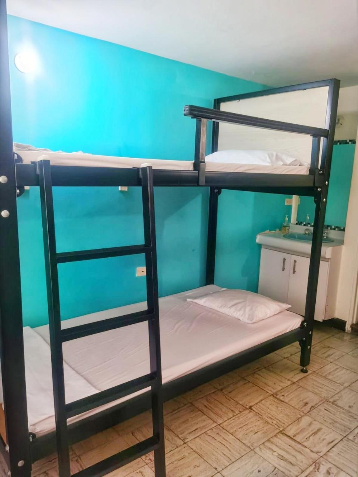 Roof Hostel Cali Zewnętrze zdjęcie